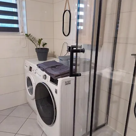 Pod Bocianami アパート *